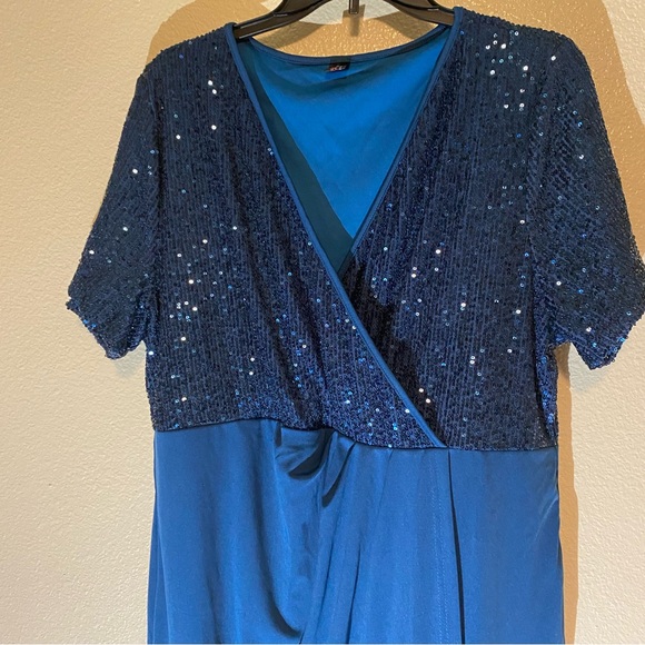 GXDS Women’s Elegant Blue Sequin Wrap Dress Size2XL - Picture 6 of 12